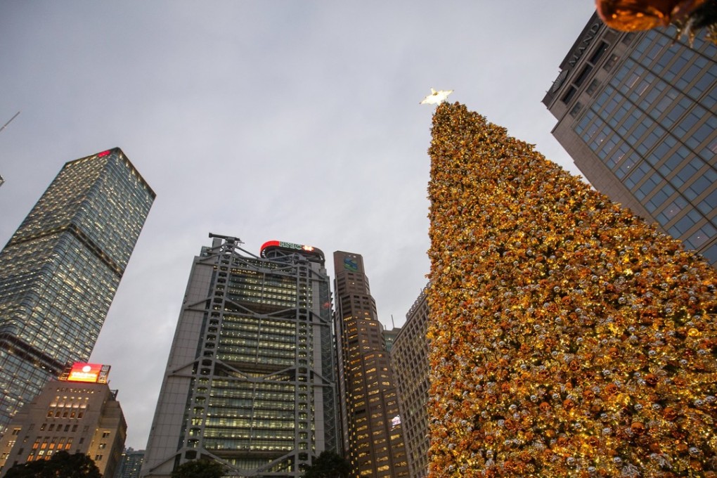 The Hang Seng Index was up 0.3 per cent to 29,444.78 by the mid-session close on the final day’s trading before the Christmas holiday break. The Hang Seng China Enterprises Index, known as the H-share index, edged up 0.2 per cent to 11,615.66. Photo: EPA