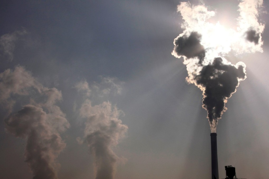 A coal-burning power plant in the city of Baotou, in China's Inner Mongolia autonomous region. China’s government has been pushing for the use of natural gas to ease the problem of air pollution. Photo: REUTERS