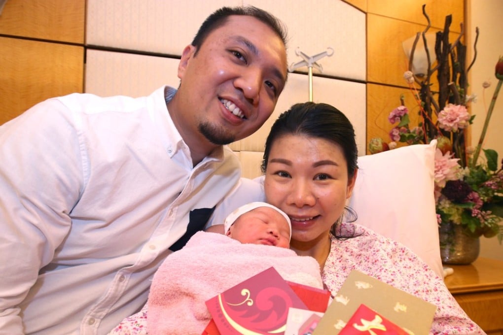 Pan Cheung and his wife Imma Chan with their newborn son at Hong Kong Baptist Hospital. Photo David Wong