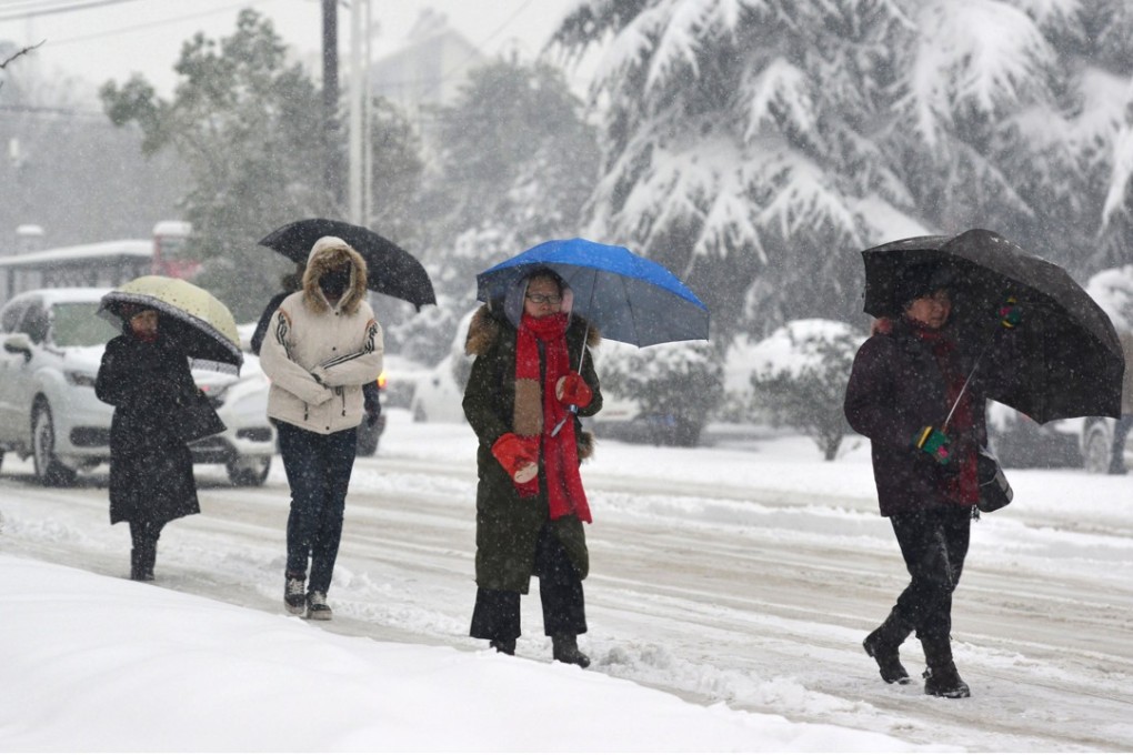 Anhui province was particularly hard hit by last week’s snow and can expect more this week. Photo: EPA