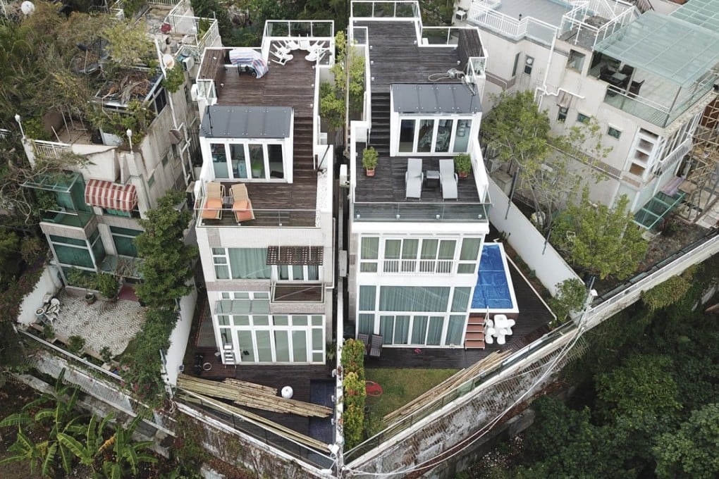 Houses belonging to Secretary for Justice Teresa Cheng Yeuk-wah (left) and her husband Otto Poon Lok-to in Tuen Mun. Photo: Winson Wong
