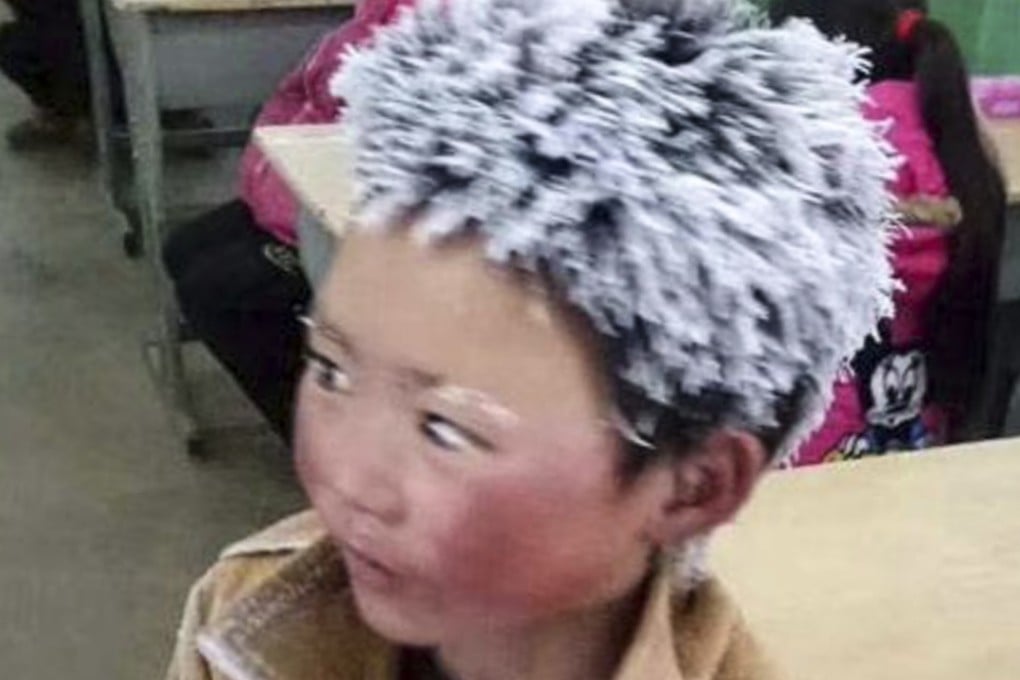 The photograph of the boy that touched many people in China. Photo: News.163.com