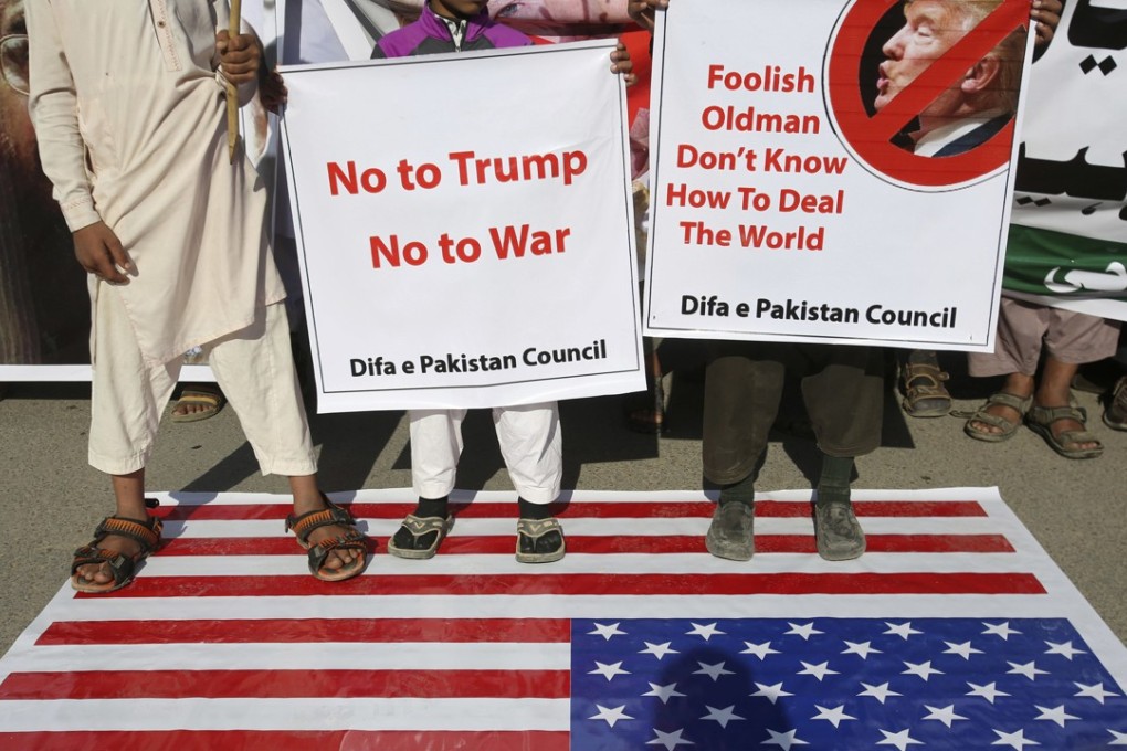 Pakistanis slam US President Donald Trump on January 2, 2018 for a tweet that leaders in Islamabad had played US leaders for fools, forcing US officials to backfill his tweet. Photo: AP