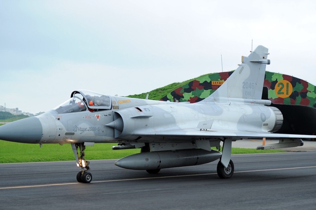 A Taiwan air force Mirage 2000 jet fighter stands on the runway. A subsidiary of Europe’s largest aerospace company, Airbus, has been ordered to pay US$126 million in fines over a missile sale to Taiwan in 1992. Photo: Handout