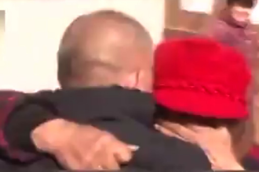 Lu Yunrong and her husband Wen Lianglin are reunited after 23 years apart. Photo: Chinanews.com