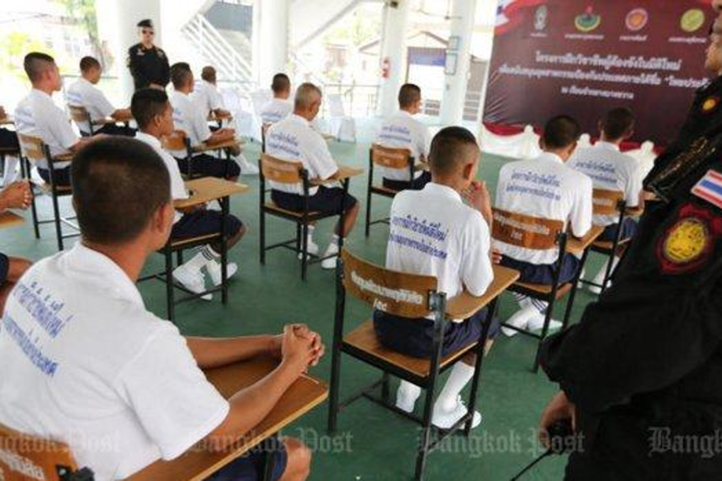 The Top 16 gun-making prisoners, all serving time at Bang Kwang Central Prison, have been chosen to join a weapons-making course aimed at putting their knowledge to work and help build their future careers. Photo: Wichan Charoenkiatpakul/Bangkok Post