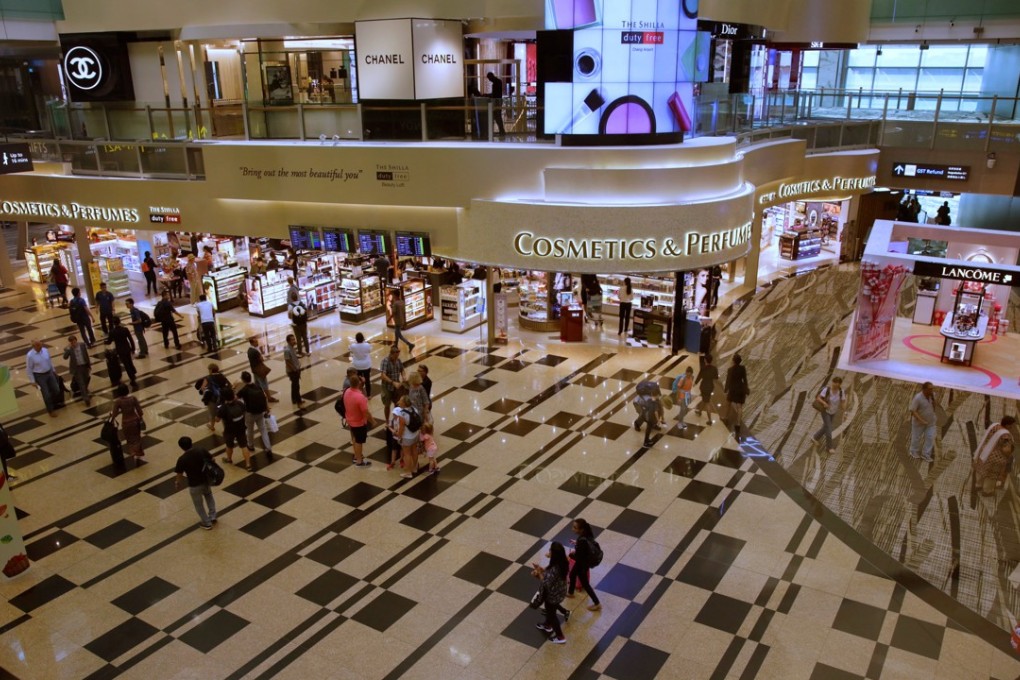 Duty free shops are seen at Changi airport in Singapore. Photo: REUTERS/Thomas White