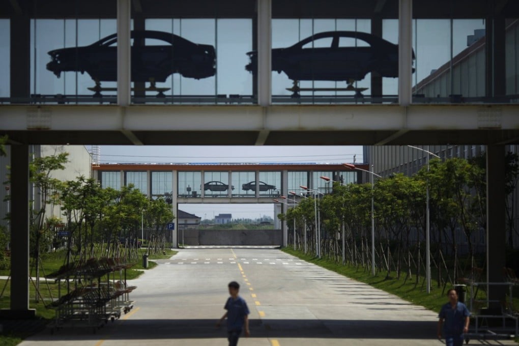 A Geely car assembly line in China’s Zhejiang province. With CaoCao’s latest funding round, Geely has upped its stake in the hotly contested ride-hailing sector. Photo: Reuters
