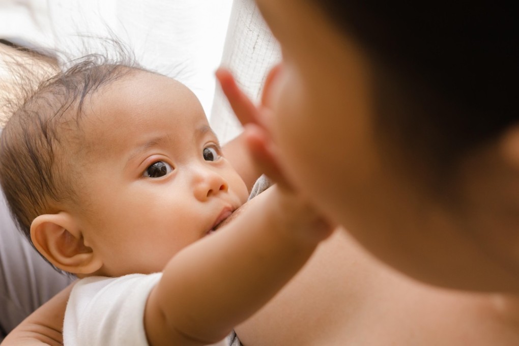 Breastfeeding for six months or longer reduces risk of diabetes. Photo: Alamy