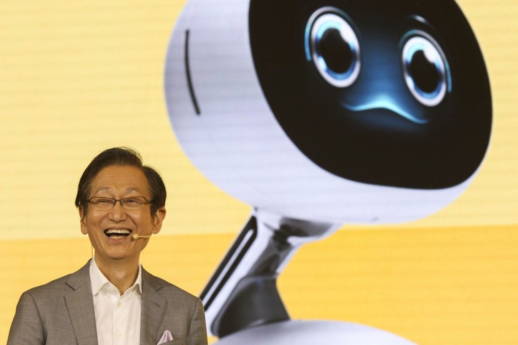 Jonney Shih, Chairman of Asus, launches Zenbo Qrobot in Beijing on November 14, 2017. Photo: SCMP/Simon Song