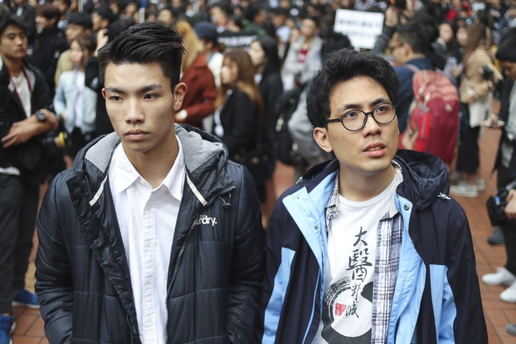 (From left) Lau Tsz-kei and Andrew Chan Lok-hang met three teachers face to face on Tuesday to offer an apology for ‘making them unhappy’ during a protest over the university’s Mandarin requirement. Photo: Winson Wong