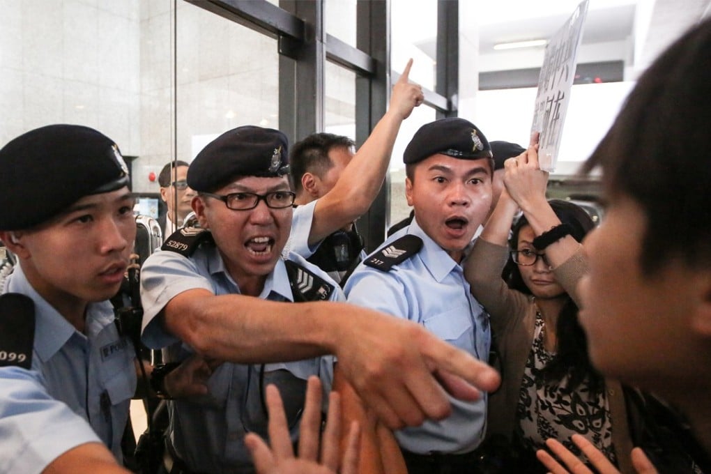 Supporters of Joshua Wong Chi-fung protest outside Thailand consulate in Hong Kong. Photo: Sam Tsang