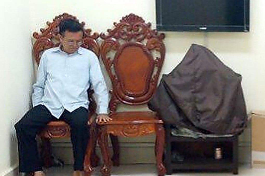 Former opposition leader Kem Sokha sits at the appeal court during his bail hearing, which was denied. Photo: AP