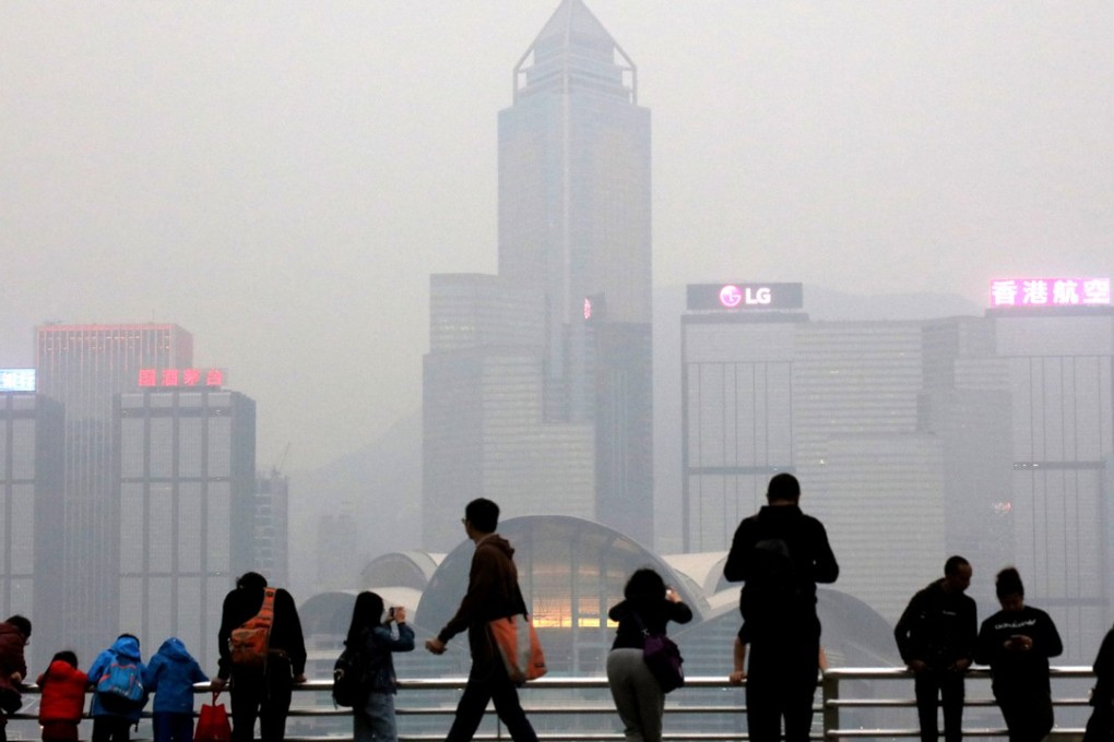 The poor are more likely to breathe in bad air. Photo: K. Y. Cheng