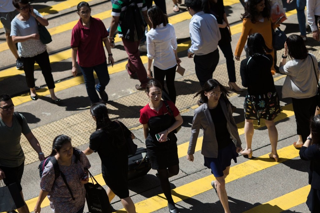 China is planning a social credit rating system that will cover its entire 1.4 billion population. Photo: EPA