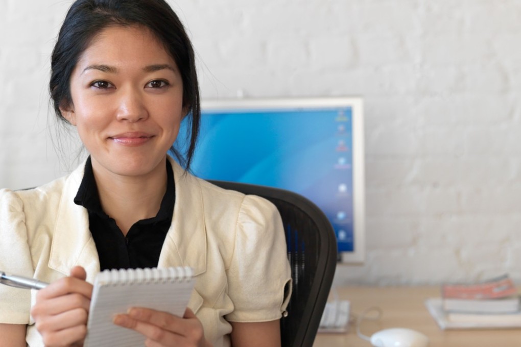 A new study has revealed that writing a to-do list can help people get to sleep quicker at night.