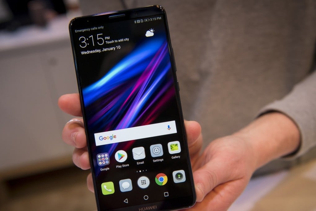 Huawei Technologies is now offering its flagship smartphone model, the Mate 10 Pro, for pre-orders in the United States with a steep discount and some incentives. Photo: Bloomberg
