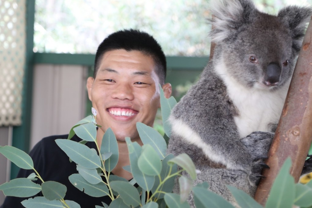 Chinese fighter Li Jingliang meets the locals at Caversham Wildlife Park in Perth ahead of his upcoming bout. Photo: UFC