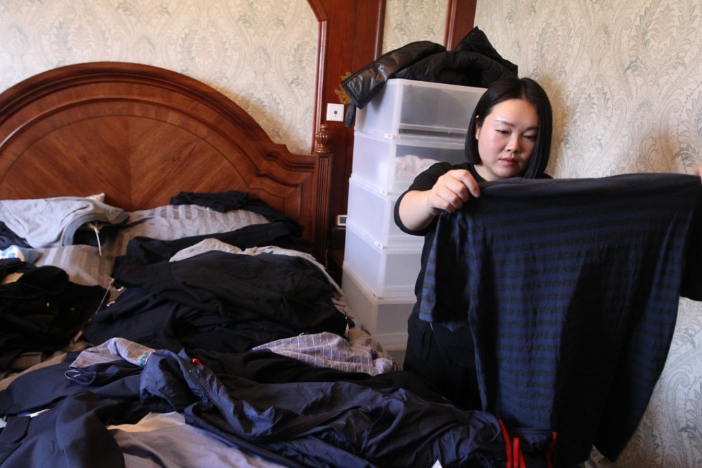 Beijing declutterer Shao Shuai helps a client discover the joy of tidying up. Photo: Simon Song