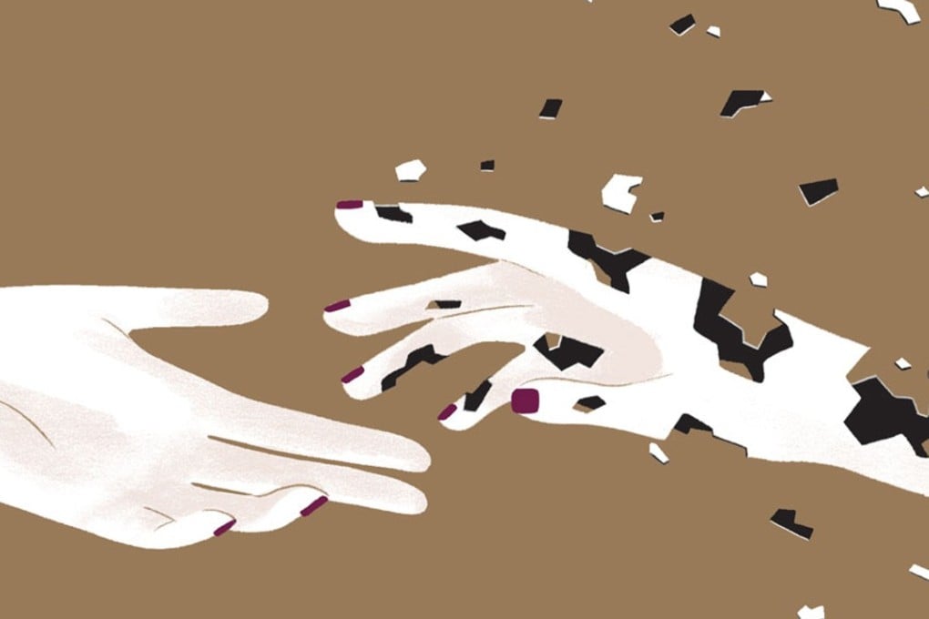 Mira T. Lee’s debut novel explores the relationship between two sisters, who, bound by shared experiences, must learn to live with mental illness.