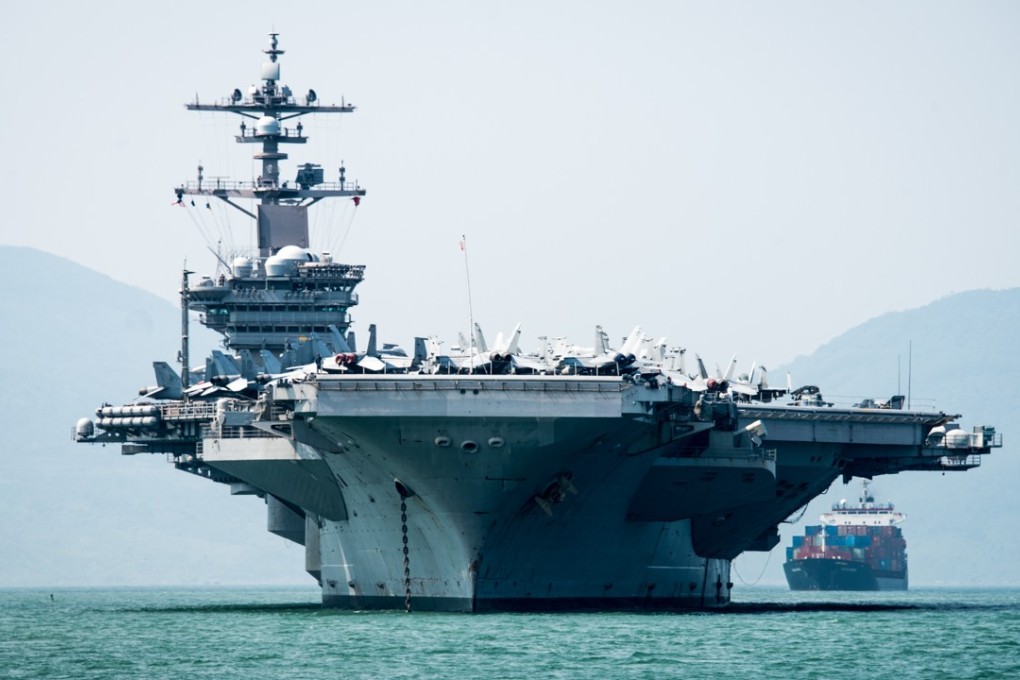 Nimitz-class aircraft carrier USS Carl Vinson arrives in Da Nang, Vietnam. Photo: US Navy