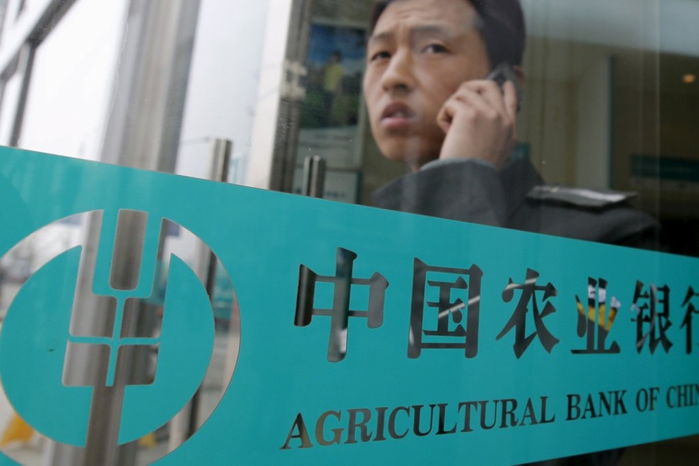 AgBank said late on Monday it will issue a maximum 27.473 billion A-shares to seven institutions to raise as much as US$15.8 billion. Photo: Reuters