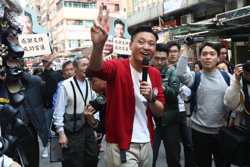 DAB’s Vincent Cheng Wing-shun, who won the Kowloon West seat at the Legislative Council by-election, thanks voters in Sham Shui Po. Photo: Nora Tam
