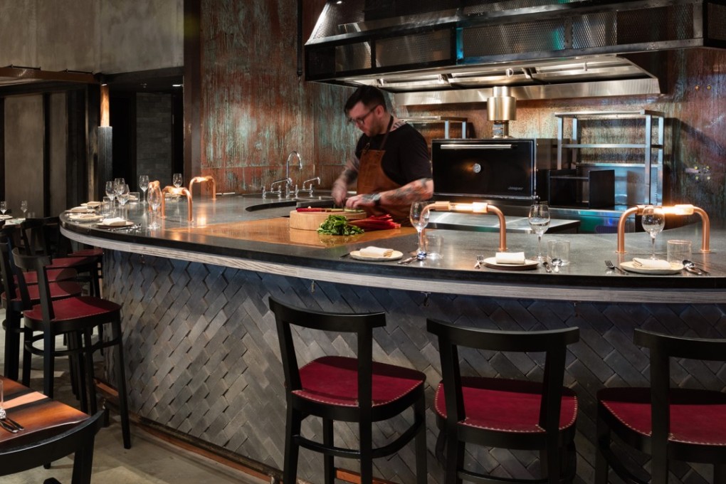 100 Top Tables - Rhoda - chefs counter