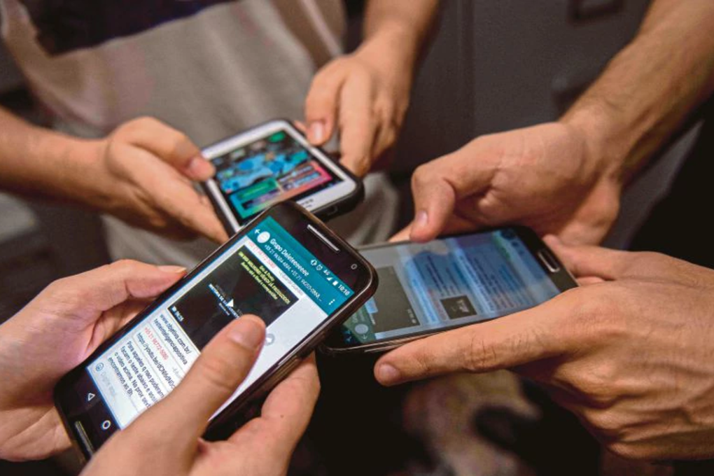 The majority of Malaysians get fake or unverified news via WhatsApp, followed by Facebook, blogs and other sources, the Dewan Negara was told today. Photo: AFP