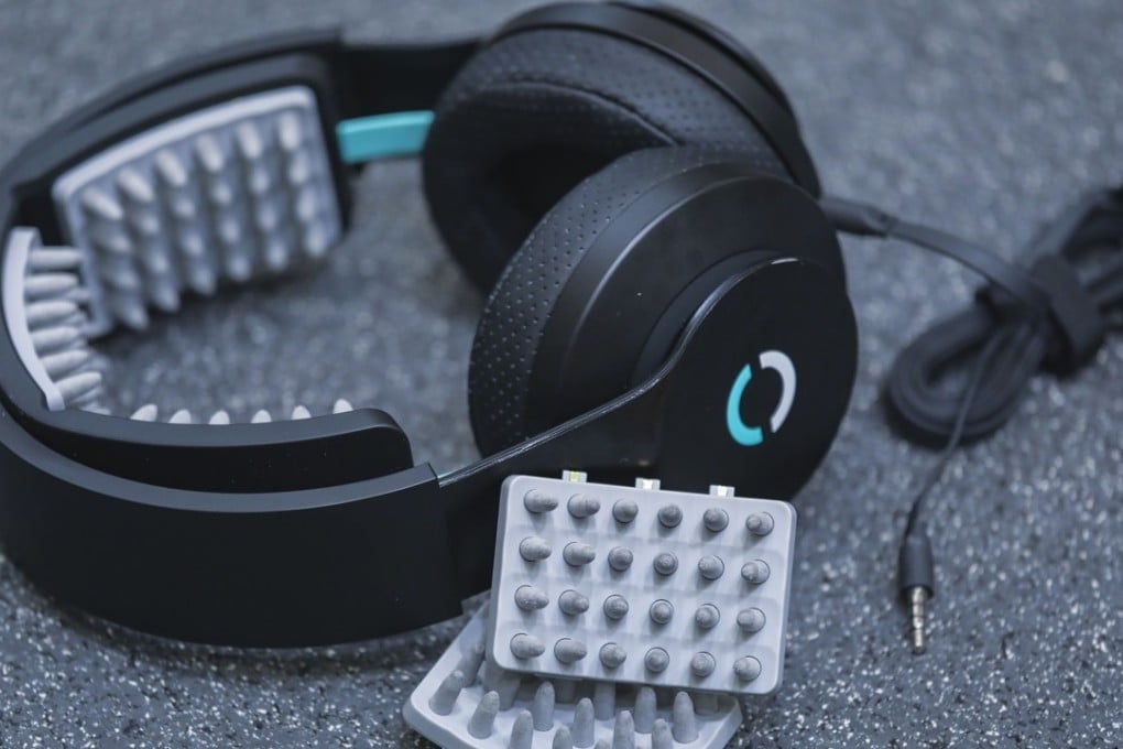 The Halo Sport headset. Photo: Edward Wong