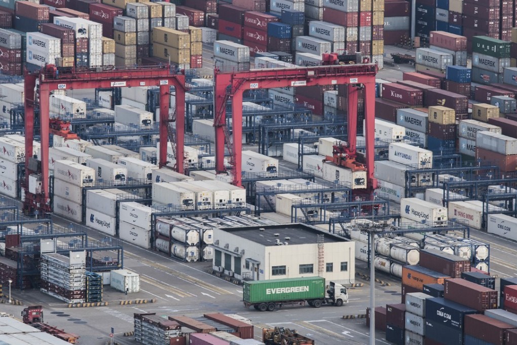 China on Sunday imposed tariffs of up to 25 per cent on 128 US imports, but it has yet to fire its biggest guns. Photo: AP