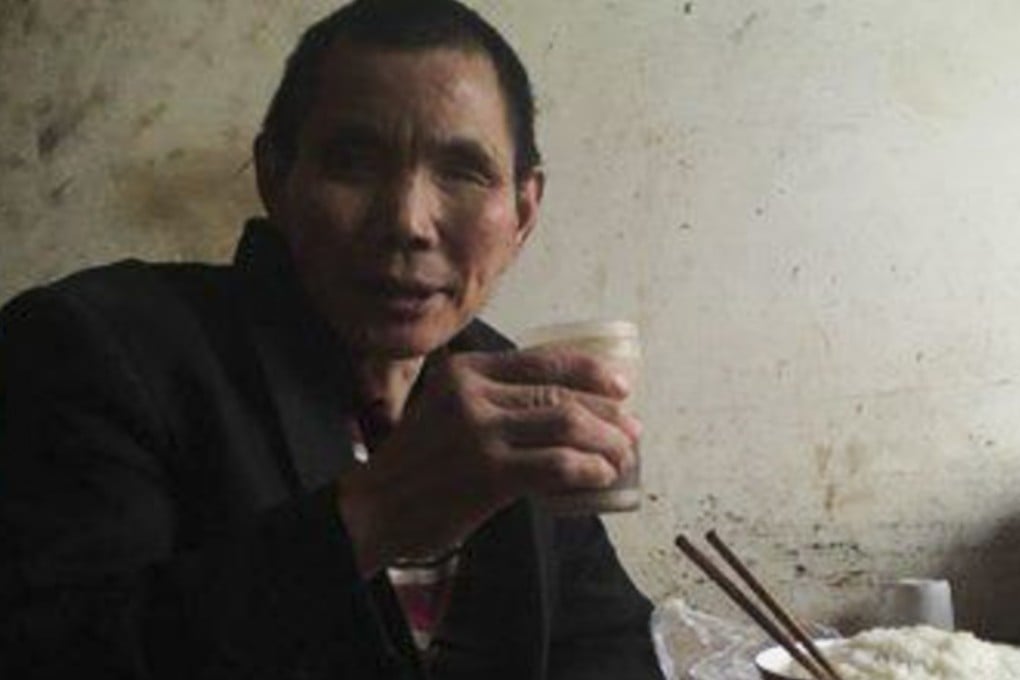 A 161 sq ft (15 square metre) ‘coffin home’ in Chongqing points to the reality China’s impoverished elderly can face. Photo: chinanews.com