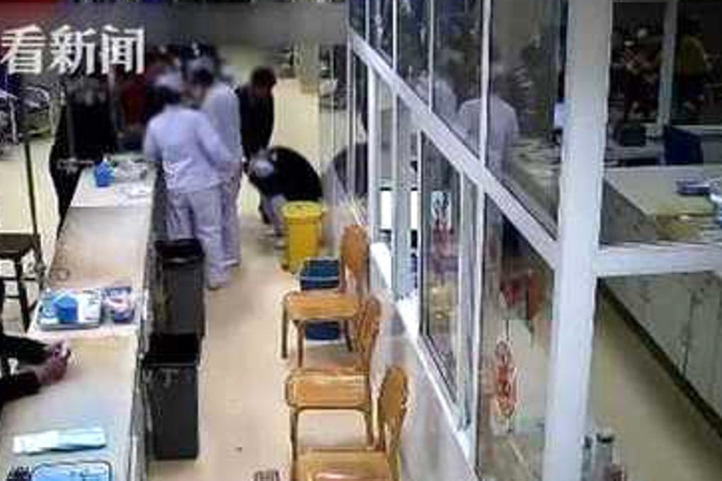 A 61-year-old grandmother was given 10 days’ detention for a vicious attack on a nurse at a hospital in eastern China’s Zhejiang province. Photo: 163.com