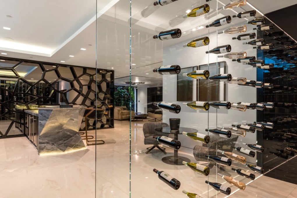 Bachelors are opting for tech-savvy extravagance when they enter into home ownership. Here is a US$27.5 million bachelor home in Beverly Hills.