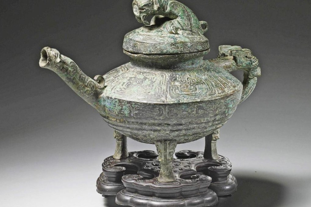 The bronze vessel is up for auction in Britain. Photo: The Canterbury Auction Galleries