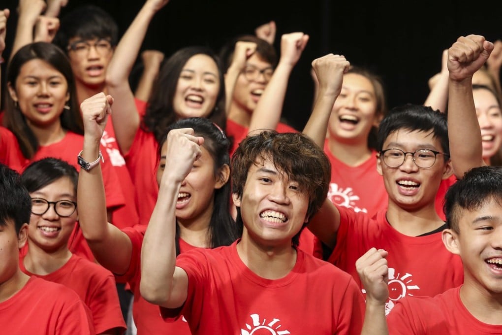 Students cheer at an event for DSE candidates, at the RTHK building in Lok Fu last July. Photo: Dickson Lee