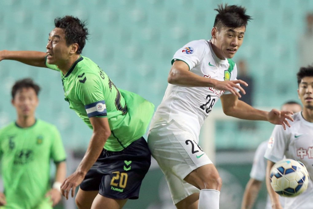 Zhang Chengdong in action for Beijing Guoan during the 2015 AFC Champions League. Photo: Xinhua