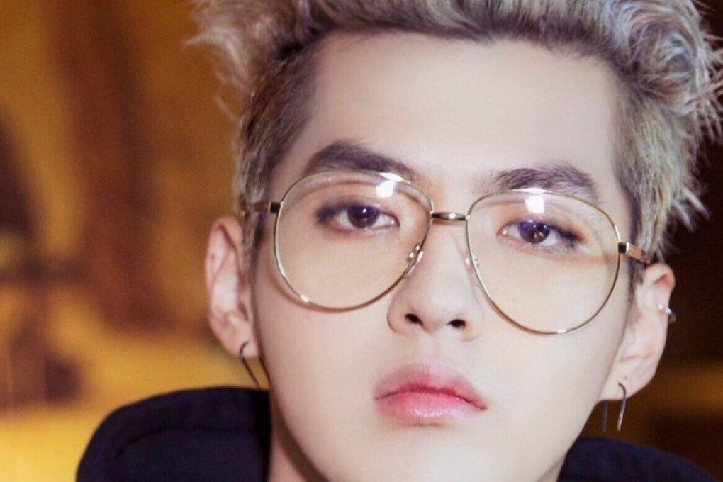 Chinese hip-hop star Kris Wu has been signed by Universal Music Group.