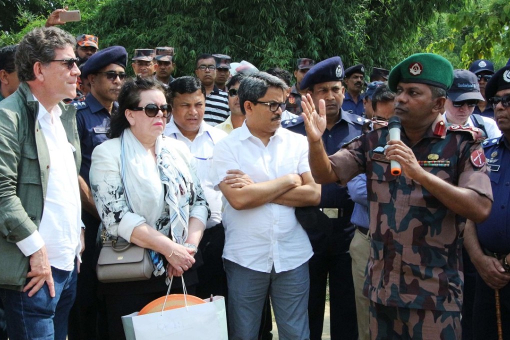 Bangladesh Border Guard 34 Battalion Commander Lieutenant Colonel Manjurul Hasan speaks to the 15-member delegation from the UN Security Council in Tombru, Bangladesh on April 29, 2018. Photo: AFP