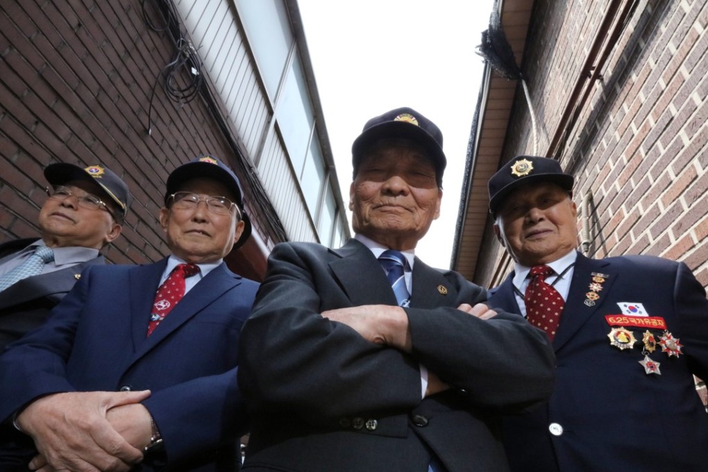 Veterans of the Korean war who fought for the South (from left): Park Myung-ho; Cho Byeong-kwon; Cho Chan-ho; and Seok Jong-chul. Photo: Felix Wong