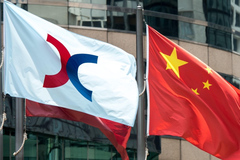 The Hang Seng Index rose 1.4 per cent to end at 30,402.81 – its biggest daily percentage rise in a week. Forty-seven of the 50 constituent stocks finished higher. Photo: SCMP handout