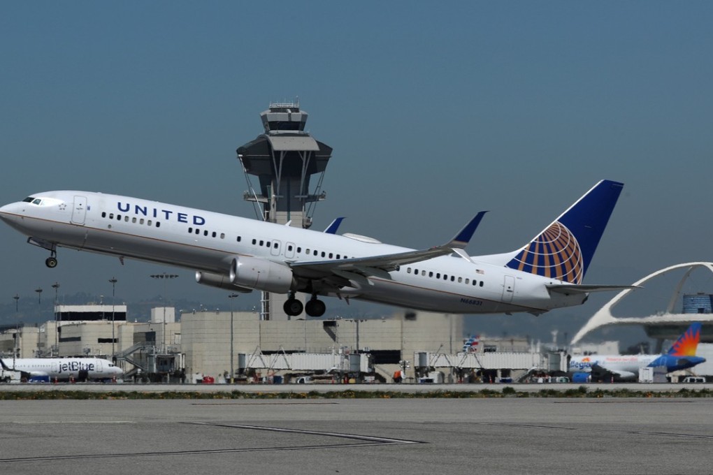 A United Airlines plane takes off from Los Angeles International airport, California, on March 28. Photo: Reuters