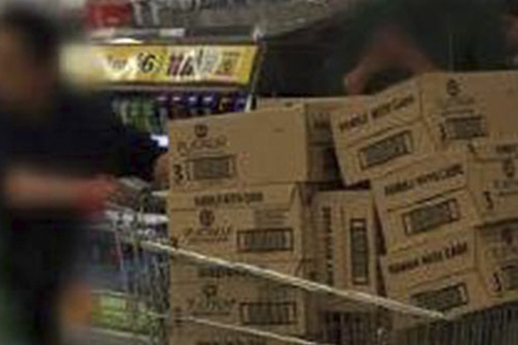 China's thirst for quality baby milk formula is leading to shortages in Australia as tins are siphoned off for overseas sale. Source: Handout