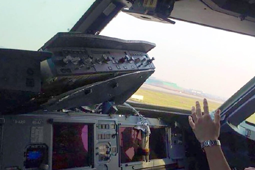 The right side of the cockpit window fell out during the flight. Photo: Weibo
