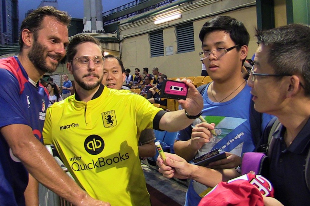 Former Liverpool star Patrik Berger take spictures with fans at the 2016 HKFC Citi Soccer Sevens at the Hong Kong Football Club. Photo: Kevin Kung