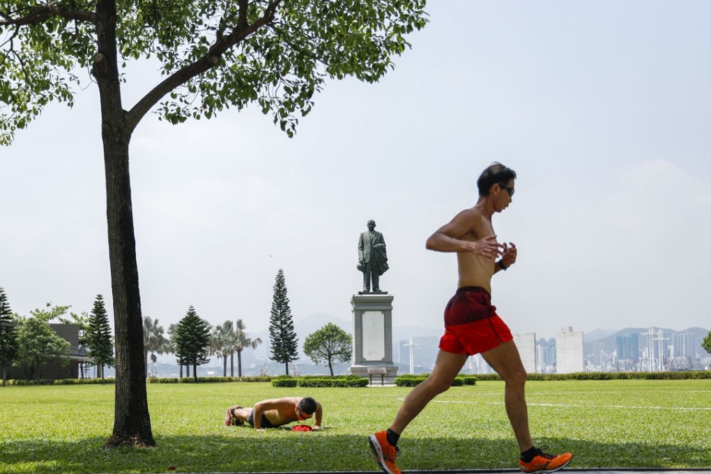 The ‘very hot weather’ warning has been in force for more than five days. Photo: Tory Ho