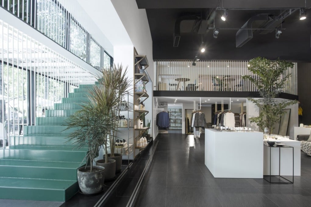 Algorithm in the Chaoyang district of Beijing sells Chinese fashion and beauty products, international lifestyle labels and even the cutlery and furniture you use in the store’s casual fine-dining restaurant.