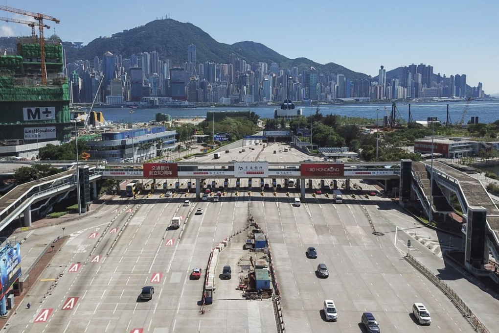 Sparse traffic on the Kowloon side of the Western Harbour Tunnel, on May 25. Higher tolls are likely to see more motorists crowd the already frequently congested Cross-Harbour Tunnel. Photo: Roy Issa