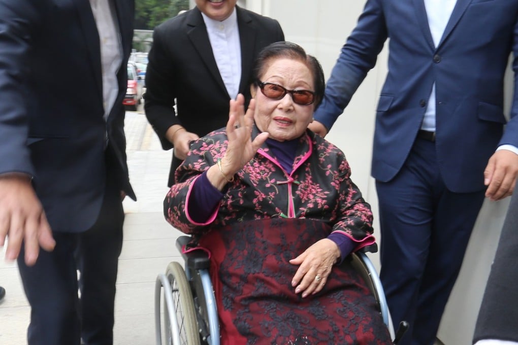 To arrives at the High Court before giving testimony for the first time in the case for control of Great Eagle Holdings. Photo: Dickson Lee