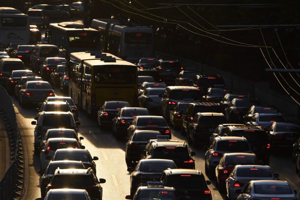 Traffic in Beijing. Two thousand taxis running on swappable batteries are currently servicing the city’s suburbs. Photo: AFP